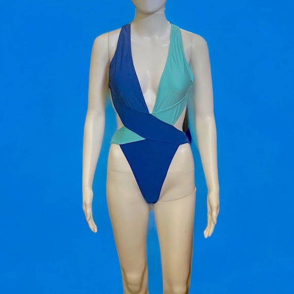 SWIMSUIT ONE PIECE COLOR BLOCK CRISSCROSS BACK RUCHED BOTTOM DEEP V SIZ… - Picture 2 of 4